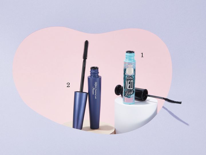 右から、MAJOLICA MAJORCA「ラッシュエキスパンダー ネオラッシュ BK909」、dejavu「フォルミングラッシュ プレミアム グロウブラック」