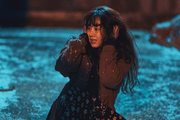 【写真を見る】田舎町で起こった殺人事件をめぐる心理戦を描く『白い車に乗った女』 [c] 2025 SLL. & B.A. ENTERTAINMENT & BY4M STUDIO CO., Ltd.