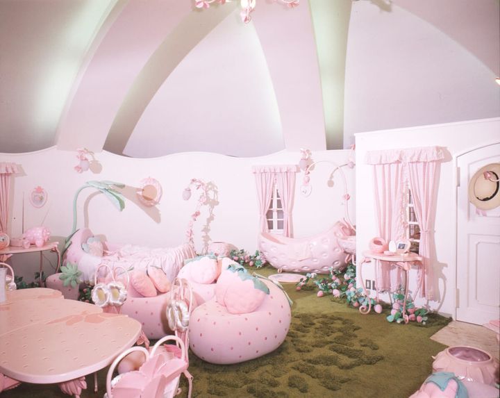 かつての「いちごのお家」店内02