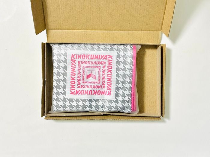 【紀ノ国屋】春に持ちたいおしゃれポーチを〈付録〉でゲット。この収納力は見過ごせない～！！