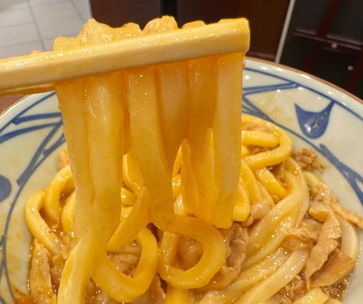 まずはそのまま、次は辛味噌でパンチを効かせ、最後はマヨネーズで濃厚で〆