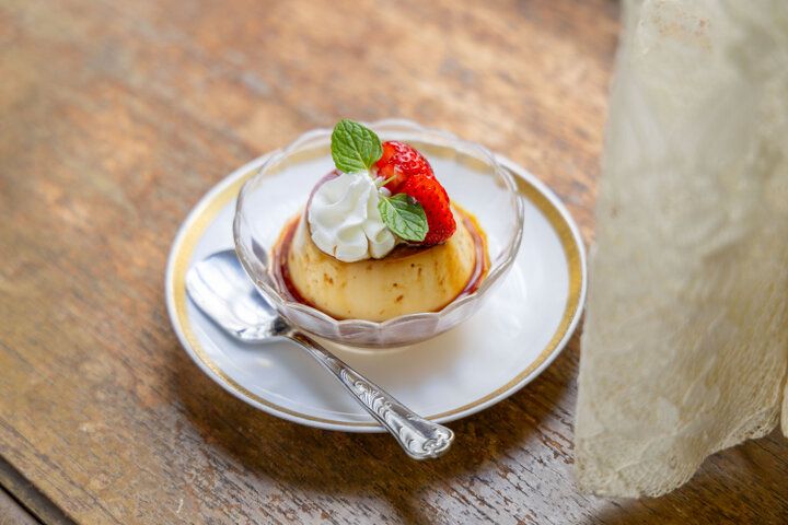 自家製プリンが絶品♪ 大阪ミナミの老舗喫茶店「丸福珈琲店 千日前本店」