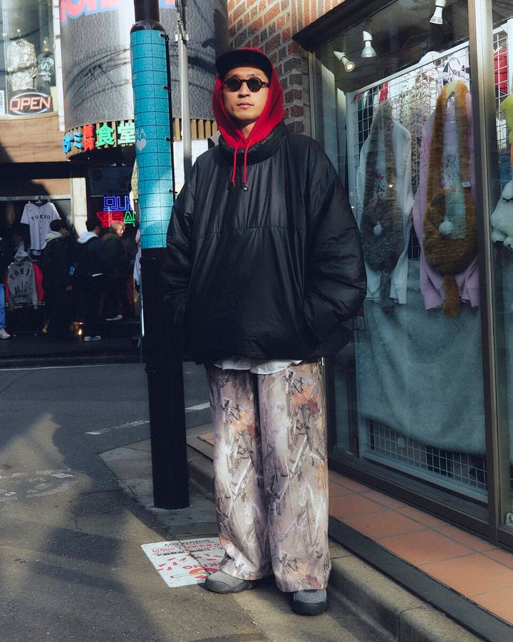 【スナップ】ボトムスに視線を集中！と思いきやトップスにも技巧を凝らして