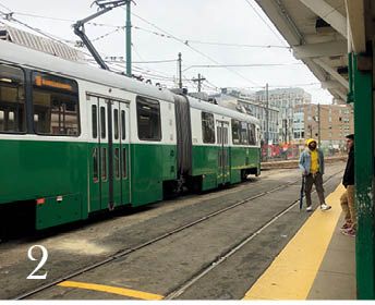 2.アメリカ・ボストンを走るトラム。「家族に会いに行った時にひとりでふらっと」