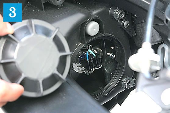 ［走行中にトラブル発生！］ヘッドライトがつかない時はまずタマ切れを疑う