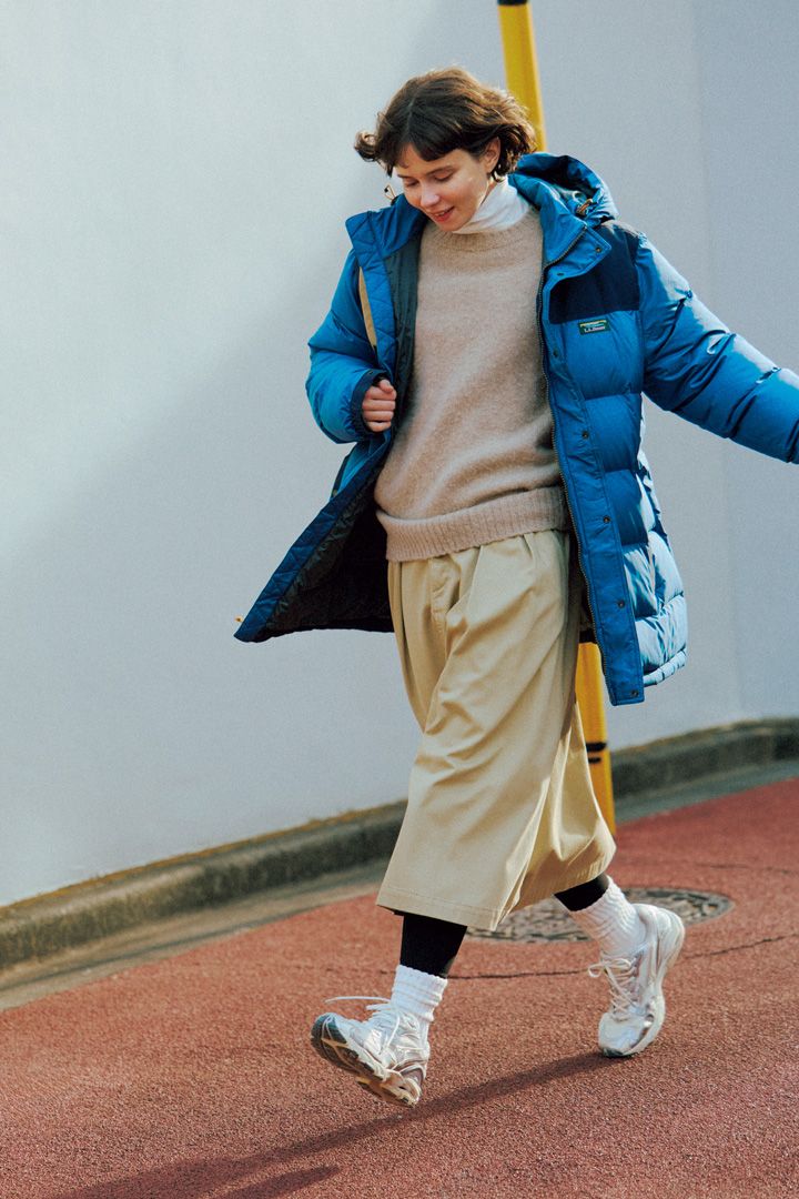 コーデがグンとアップデートする！ベーシックカラー＋プレイフルカラーのコーデ3選