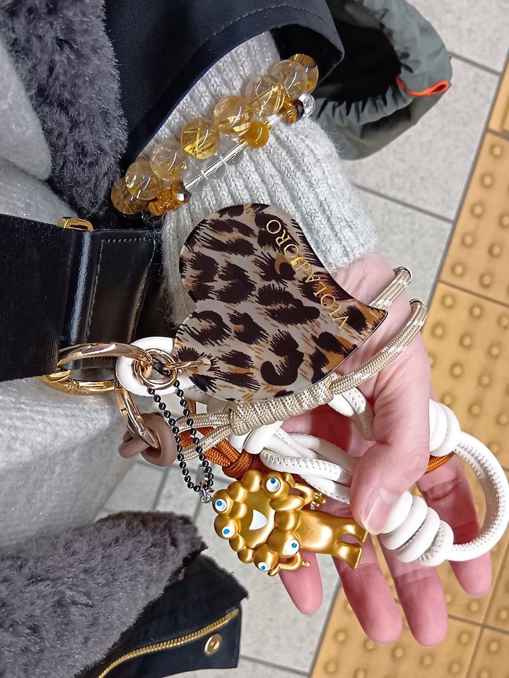 大阪コリアタウンで韓国小旅行気分！ 自分だけのオリジナルボールペン作りに挑戦！