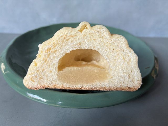 京のメロンパン断面
