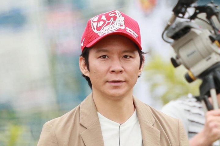 食通で知られるお笑いコンビ「アンジャッシュ」の渡部建さん（52）が2月22日、食べ歩きの模様を紹介する公式ブログで動画を更新しました。