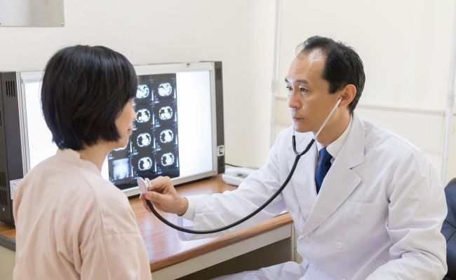 更年期の代表的な症状って？ のぼせ、ほてり、発汗があるときの治療法は？【更年期の基礎知識4】