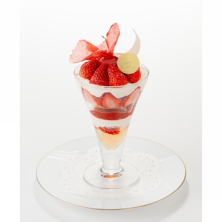 あまおうパフェ