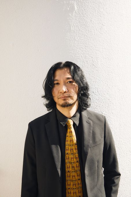 俳優・青木崇高さんインタビュー「子どもの頃から『ほんまか？』と、一旦立ち止まって考えるタイプです」の画像1