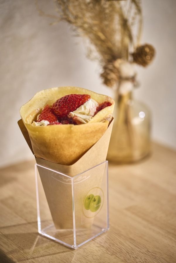 “裏メニュー”「いちごのイートン・メス」1100円