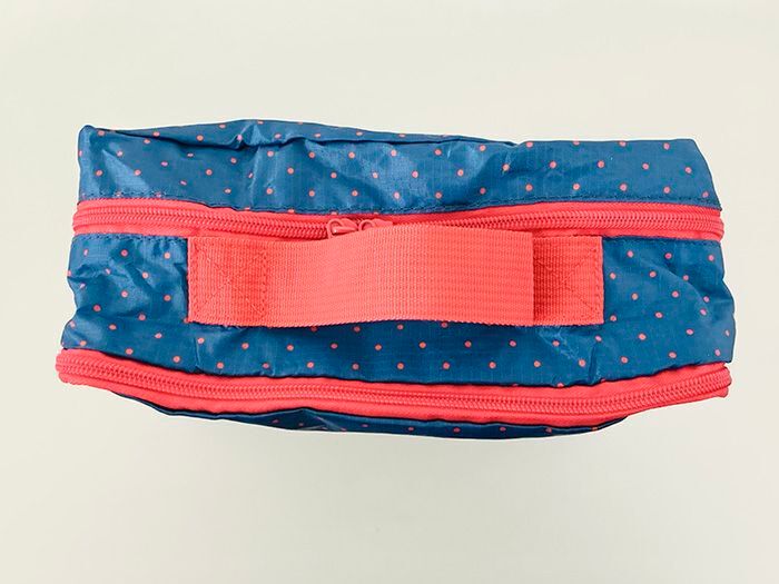 この仕分け力…ハンパない！【紀ノ国屋】便利ポーチを〈付録〉でゲット！バッグの中身が一瞬で整う♡