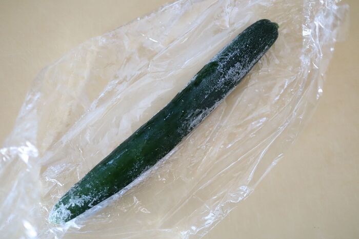 『きゅうり』を上手に冷凍する方法！2パターンで検証してみた。おいしく解凍するコツも！