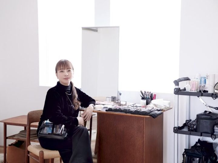 中野明海さんのメイクルーム
