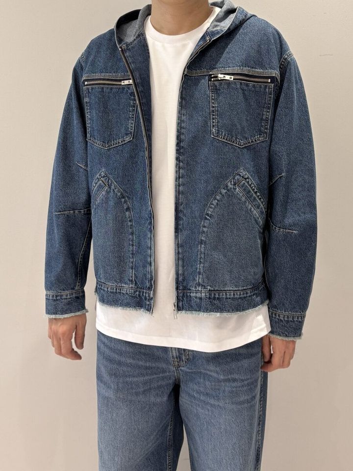 GU×UNDERCOVER デニムジップアップパーカ 試着