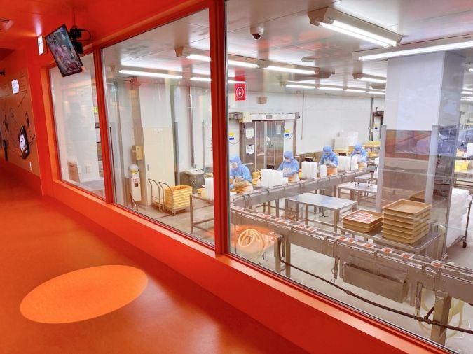 ふくや味の明太子工場ハクハク 工場見学