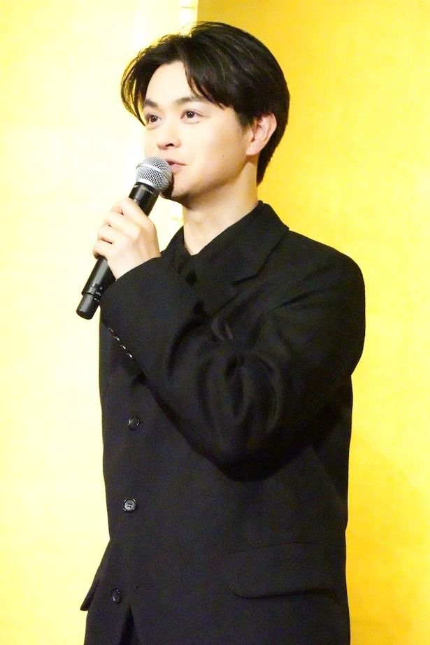 「森田座」の木戸芸者、一八役の瀬戸康史