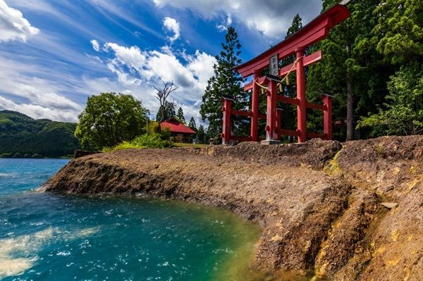 スキーブランド「phenix」、2026-27年の新作特別モデル「FUBUKI(𪞵)」発表！