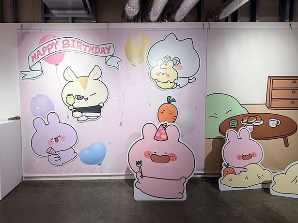 3月7日(土)まではあさみみちゃんの誕生日(3月3日・みみの日)にちなんだバースデー仕様のフォトスポットが！