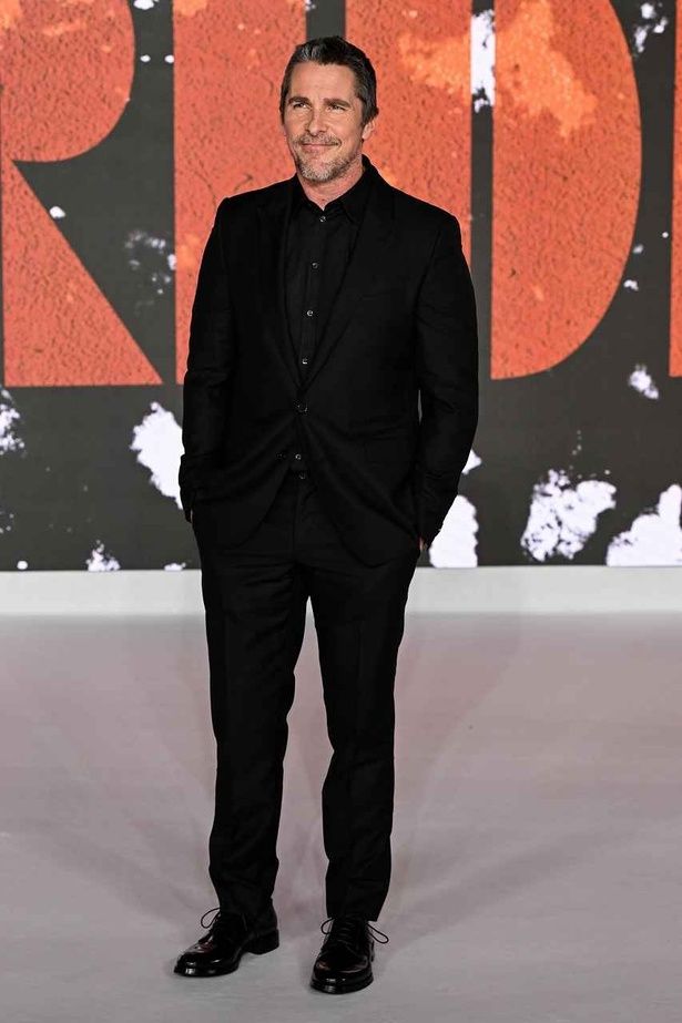 クリスチャン・ベール(フランク役) [c]2026 Warner Bros. Entertainment Inc. All Rights Reserved.