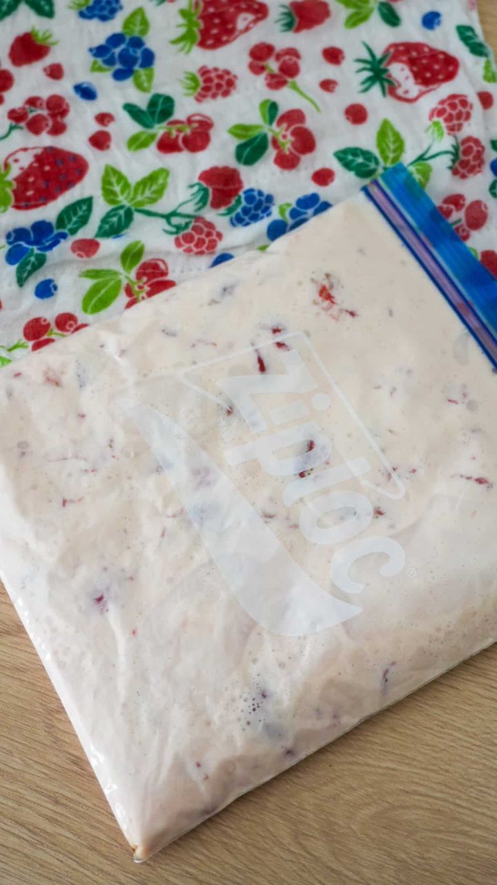 平たくして冷凍庫へ