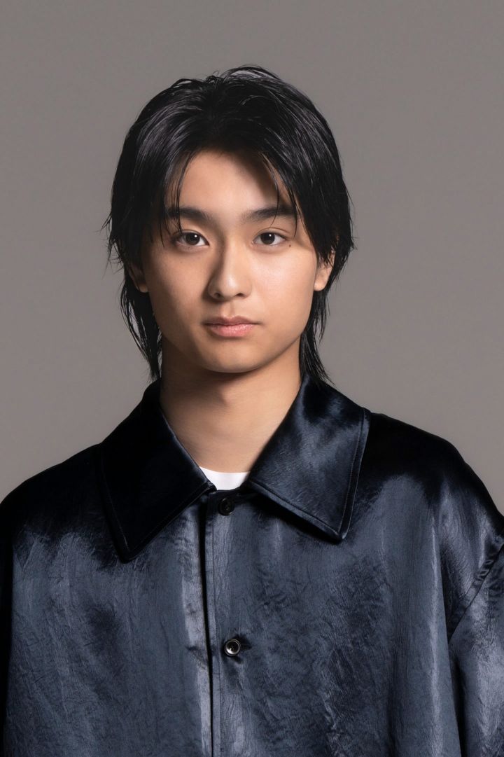 ドラマ『税金で買った本』主演の奥平大兼 width=