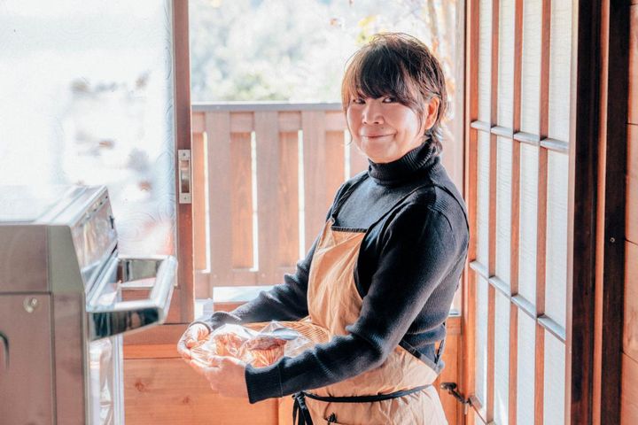 介護中の50代女性が自宅で開業!?その焼き芋屋が人気店になるまで