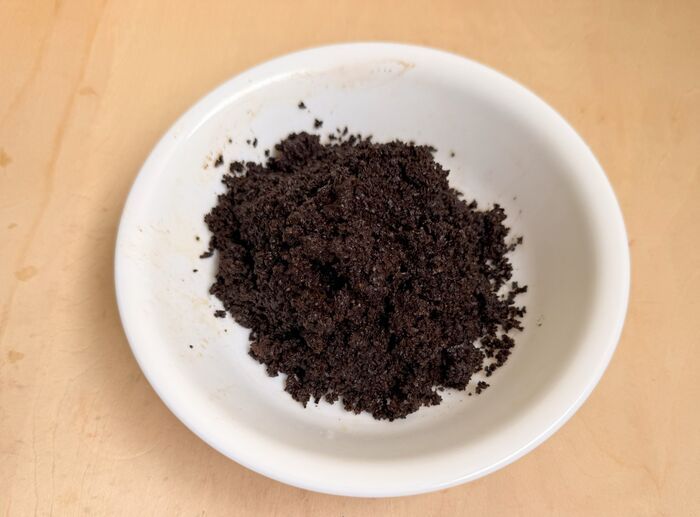 毎日出る『コーヒーかす』の使い道♡そのまま捨てるのは待って！最後まで使い倒す裏ワザ3選