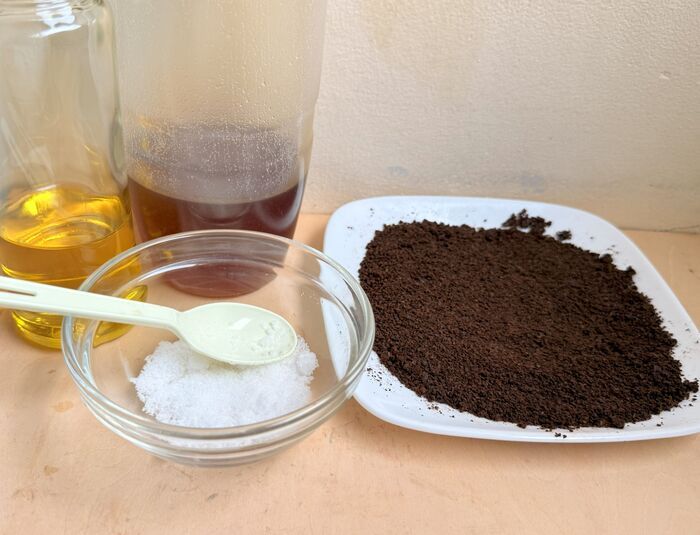 毎日出る『コーヒーかす』の使い道♡そのまま捨てるのは待って！最後まで使い倒す裏ワザ3選