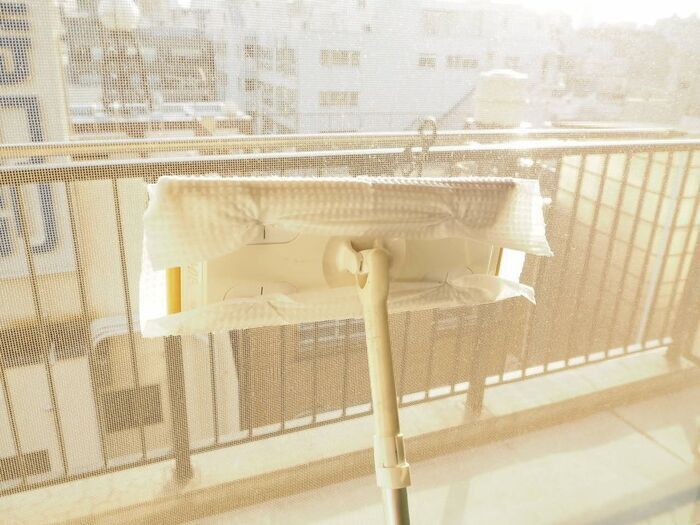 【網戸掃除】ゆっくりやっても3分！洗剤不要＆手も汚れない時短ズボラ掃除でラクしてキレイに