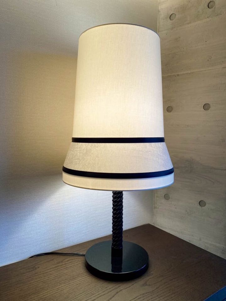 オードリー テーブルランプ（コンタルディ）「オードリー・ヘプバーンの帽子をモチーフにしたテーブルライトと聞いて即買い！ 間接照明好きで、家には使っていない間接照明がたくさんあるんです」