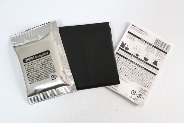 簡易トイレの中身