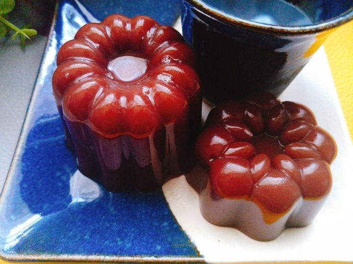 さっぱり美味しいしっかり冷やして召し上がれ。紅茶の水ようかん