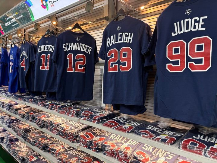 渋谷 WBCポップアップストア