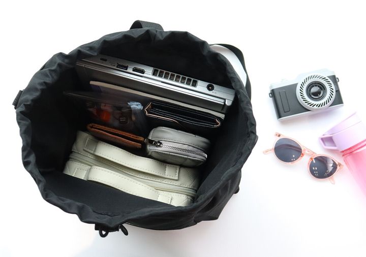 宝島社ムック付録のPUMA（プーマ）の3WAYマルチバッグ8