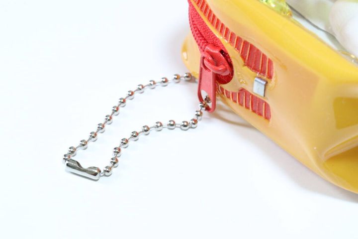 マチ付きポーチ ボールチェーン