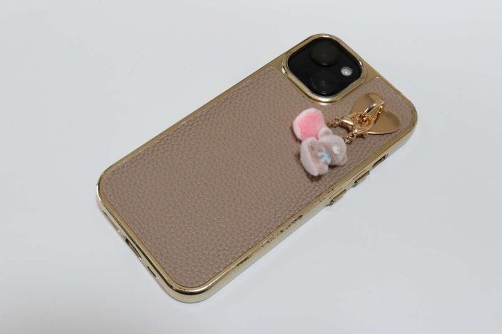 ダイソーのチャーム（フロッキーアニマル 3P）の使用例