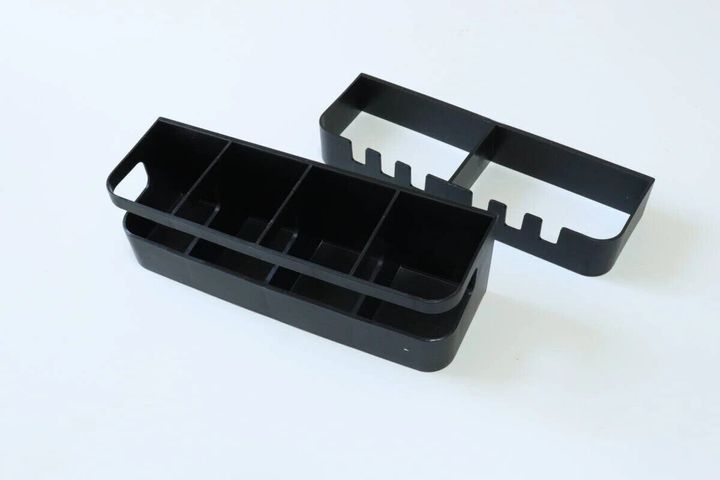 ダイソー 傘立て（4本、マグネットタイプ、黒）