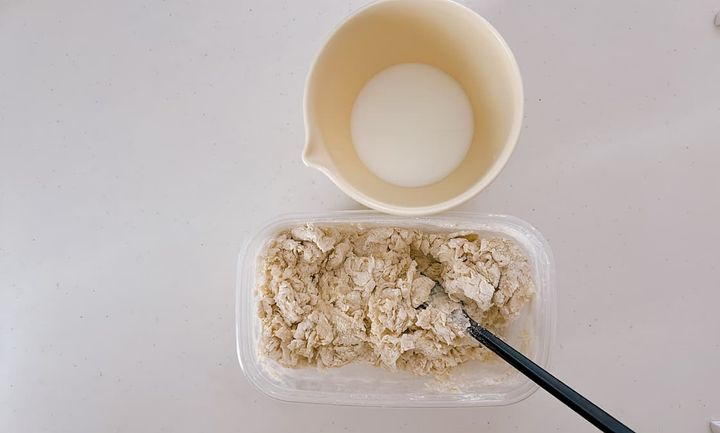 いちごミルクちぎりパン生地作り