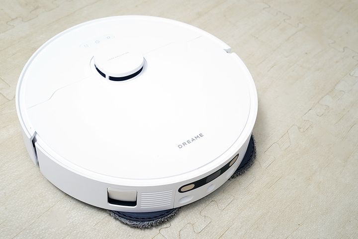 直径約350mm、高さは約104mmとパワフルなのに意外とコンパクトです。