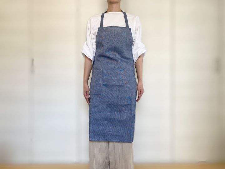 100均の大人用エプロン着用レビュー｜使い捨てもチェック【ダイソー・キャンドゥ】