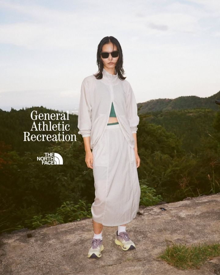 GAR Wind Jacket￥23,100、GAR Wind Skirt￥17,600