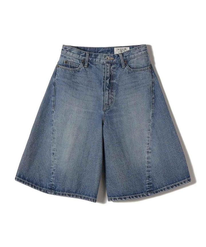 画像: 「バミューダ ショーツ」￥15,950【ビット ブルー × シップス】 出典：シップス