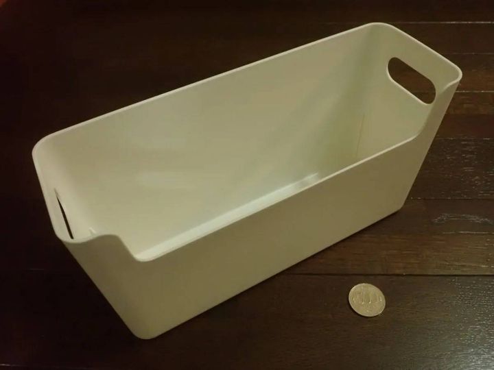 DAISO(ダイソー)：小物収納ケース(25.5cm×8.5cm×9.5cm)