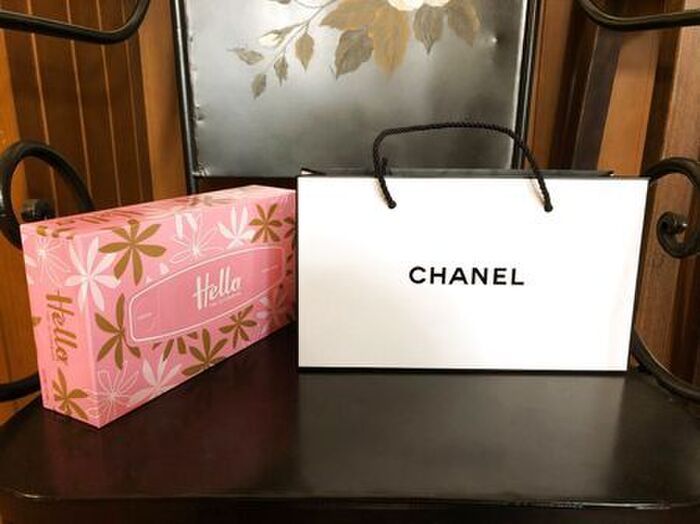 捨てるに捨てられない『紙袋』を素敵に変身させる方法。じっと見ていたら…ひらめいた！！