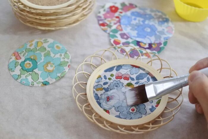 『100均アイテム』と『はぎれ』で可愛いコースターができちゃった！これは量産したくなりますよ～♡