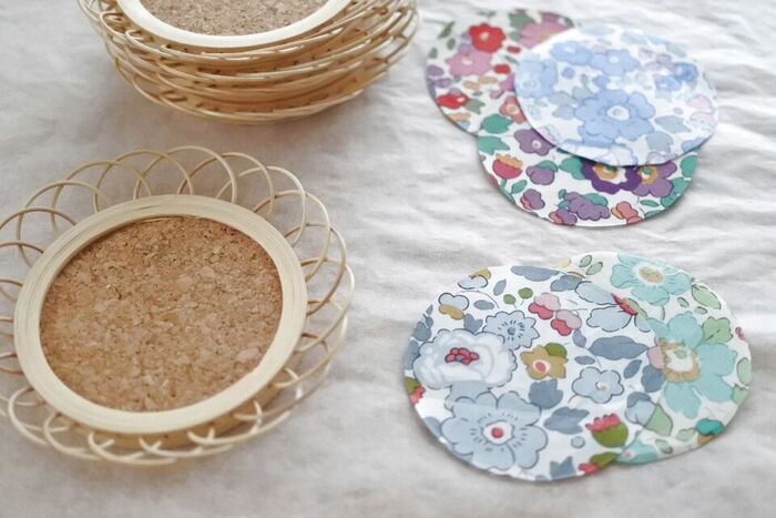 ①はぎれをカットします