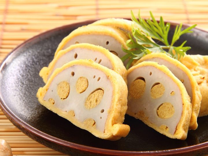 All About ニュース編集部が全国250人を対象に実施した「お土産に関するアンケート」の調査結果から、もらったらうれしい「熊本県のお土産」ランキングを発表！ 2位「からし蓮根」を抑えた1位は？※画像はイメージです